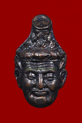 เศียรพ่อครูฤาษีจินดามณี หลวงปู่หมุน ฐิตสีโล 