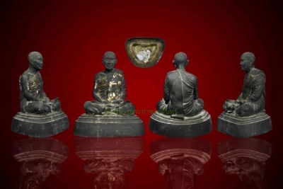 พระบูชาพ่อท่านมุ่ย