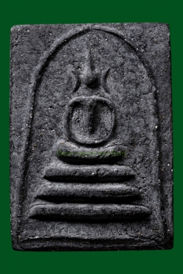 พระสมเด็จเสาร์ห้าพิมพ์หลังเรียบ หลวงพ่อคง วัดวังสรรพรส จังหวัดจันทบุรี  ปี2516 เนื้อผงใบลาน